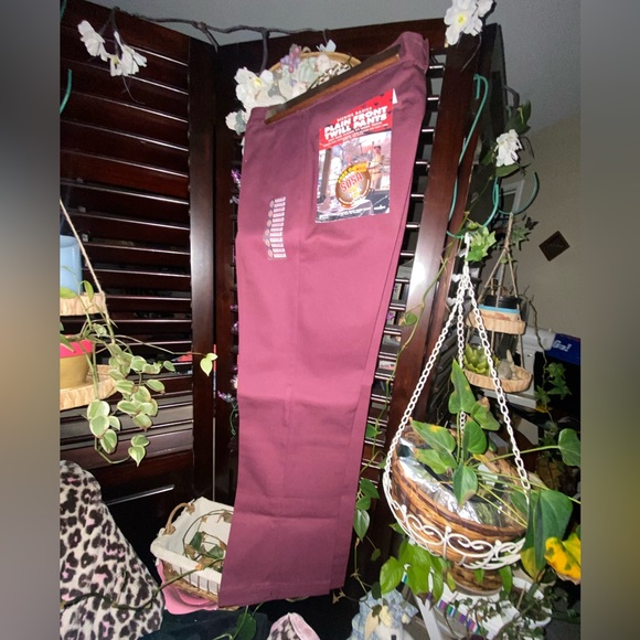 Dickies plain front twill work pants maroon color - Picture 2 of 2